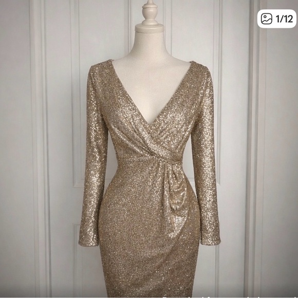 Aidan Mattox Dresses & Skirts - Aidan Mattox Gold Long Sleeve Dress